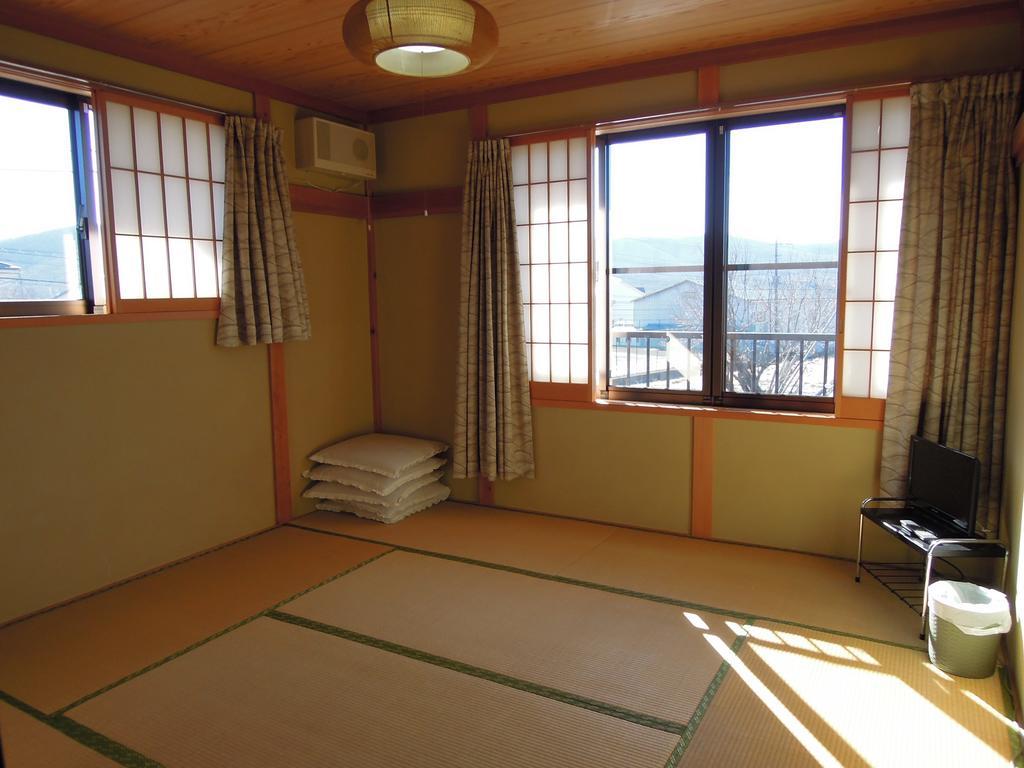 Guest House Koukanso Yamanakako Exterior foto