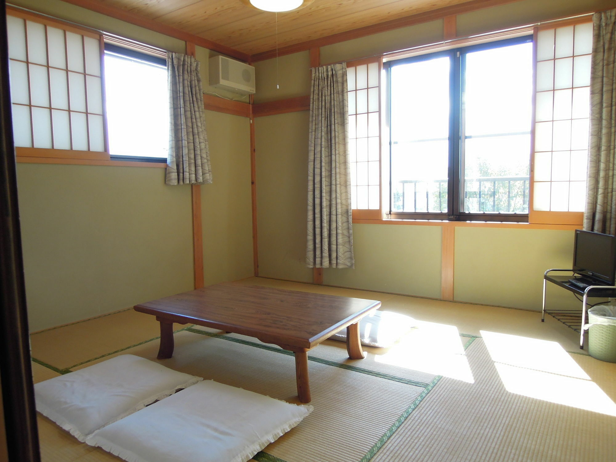 Guest House Koukanso Yamanakako Exterior foto